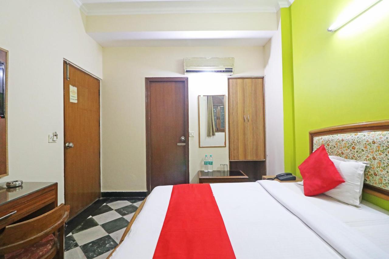 Hotel Westend Holiday Home 5 Mint From Nizamuddin Railway Station นิวเดลี ภายนอก รูปภาพ